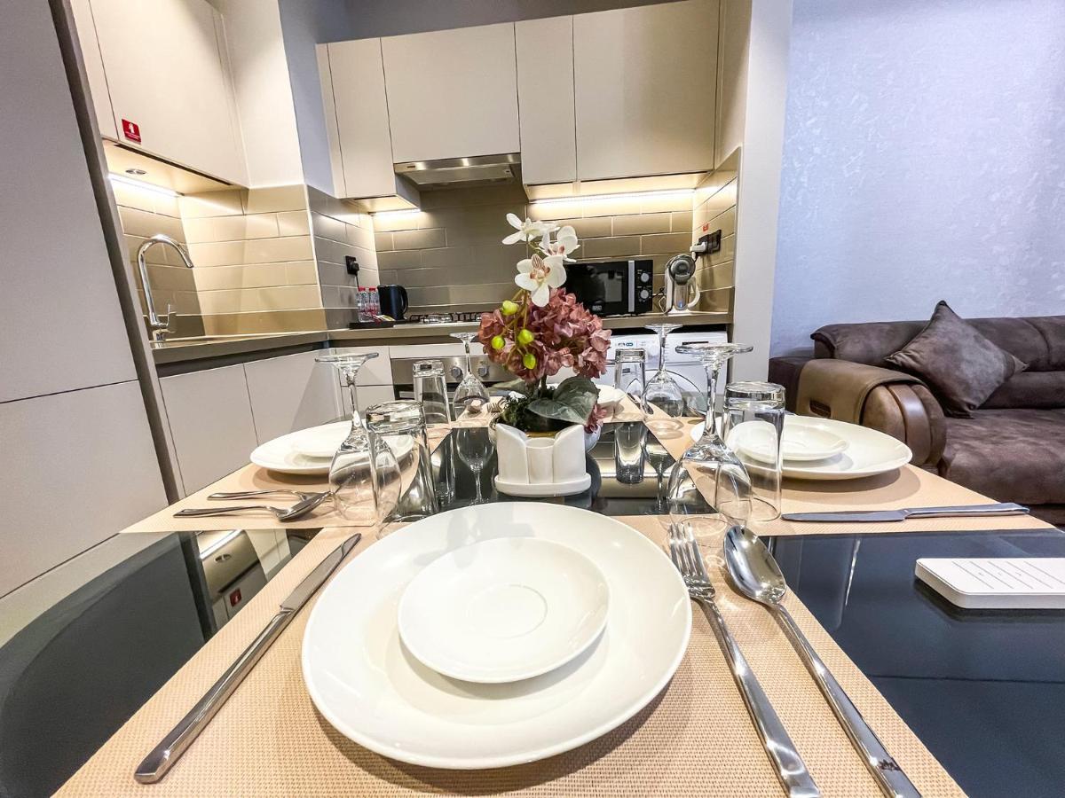 Stay By Latinem Luxury 1Br Holiday Home Cv A207 Near Burj Khalifa Dubai Buitenkant foto