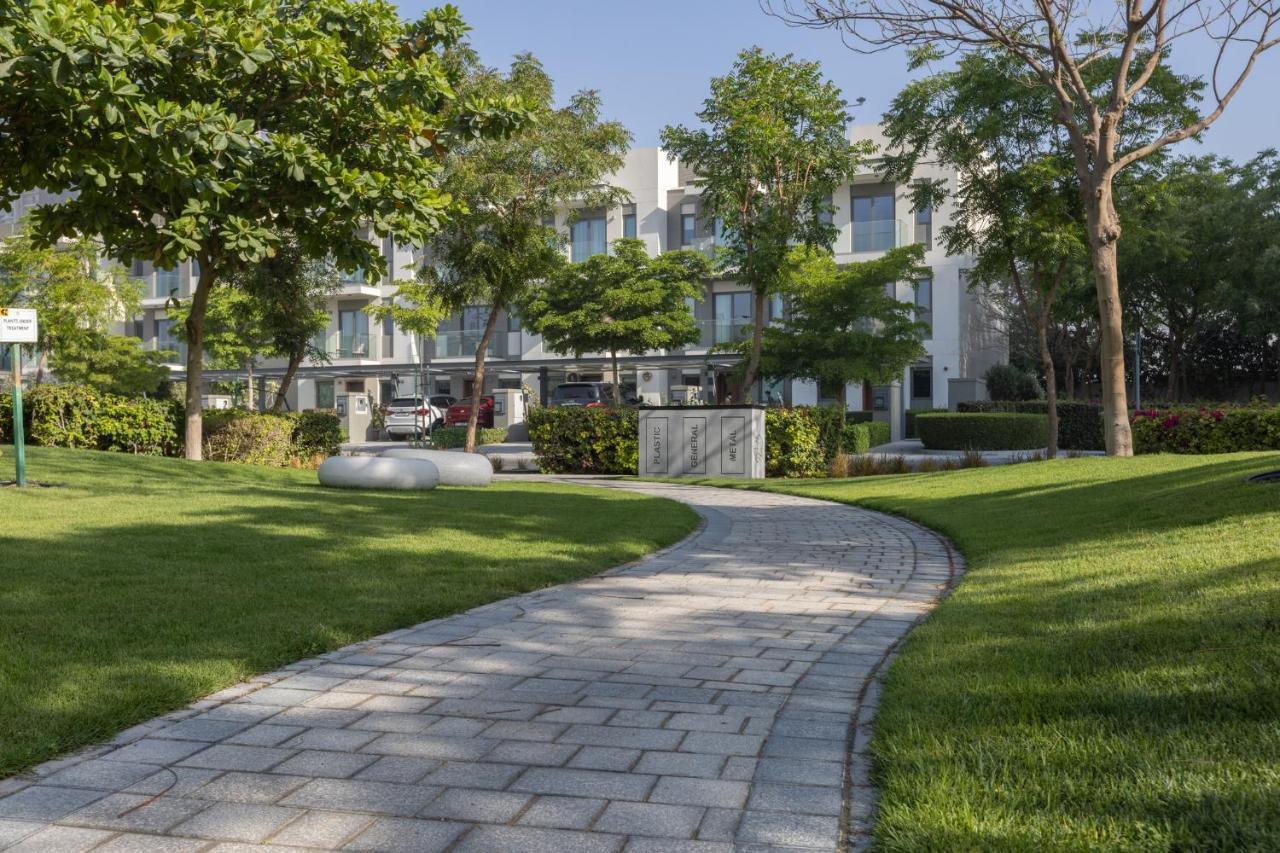 Stay By Latinem Luxury 1Br Holiday Home Cv A207 Near Burj Khalifa Dubai Buitenkant foto